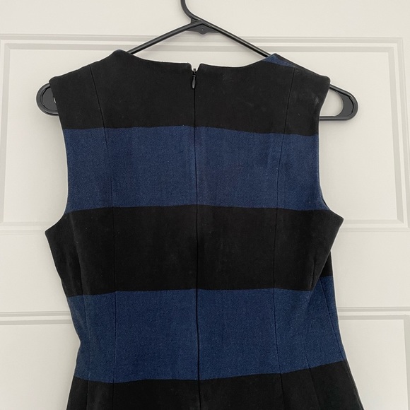 Banana Republic dress size 6 worn once - Picture 2 of 3